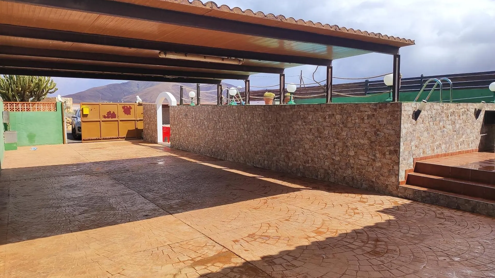 בית נופש Triquivijate Casa De Campo Hiurma ספרד